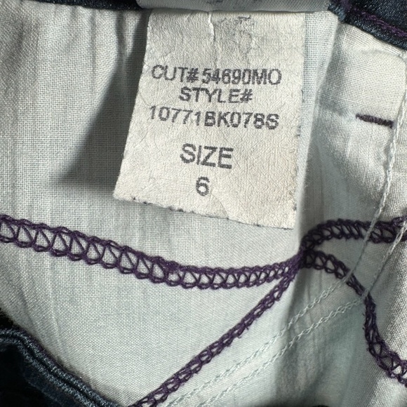 NYDJ Straight Leg Jeans Womens Size 6 Dark Blue Mid Rise - Picture 9 of 14